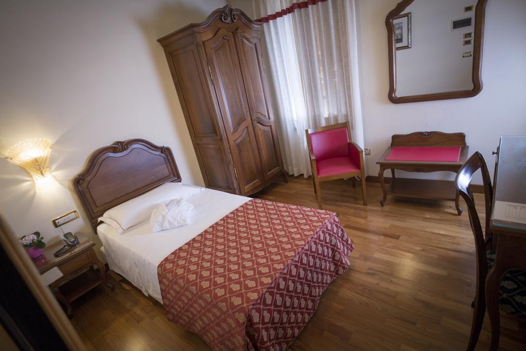 Hotel Spessotto Портогруаро Екстериор снимка