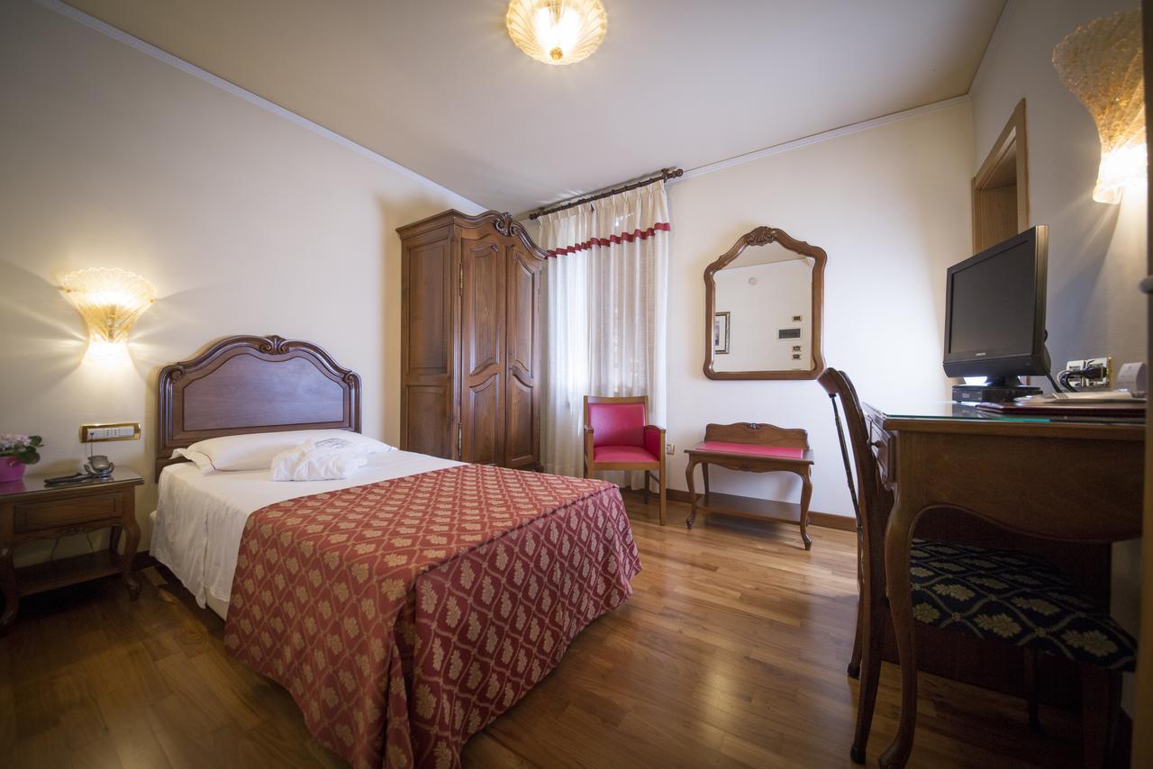 Hotel Spessotto Портогруаро Екстериор снимка